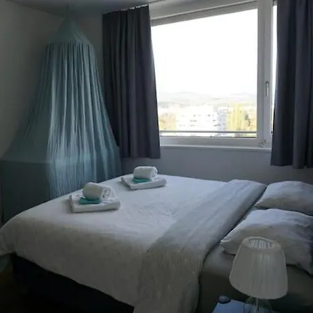 Switzerland Im 12. Stock Apartment