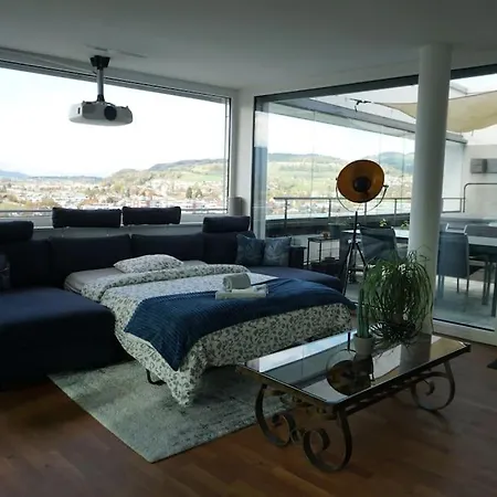 Switzerland Im 12. Stock * תון