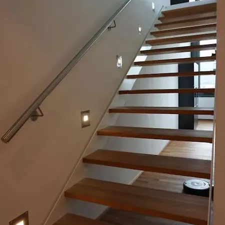 Switzerland Im 12. Stock * תון