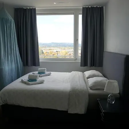 Switzerland Im 12. Stock