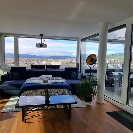 דירה Switzerland Im 12. Stock